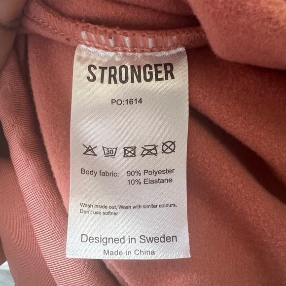 STRONGER- Signature Turtleneck Training Loose Fit (Peach- Small) - Picture 8 of 9